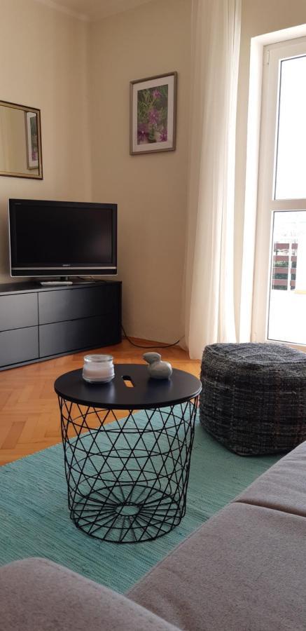 Apartments Marzic Паг Экстерьер фото