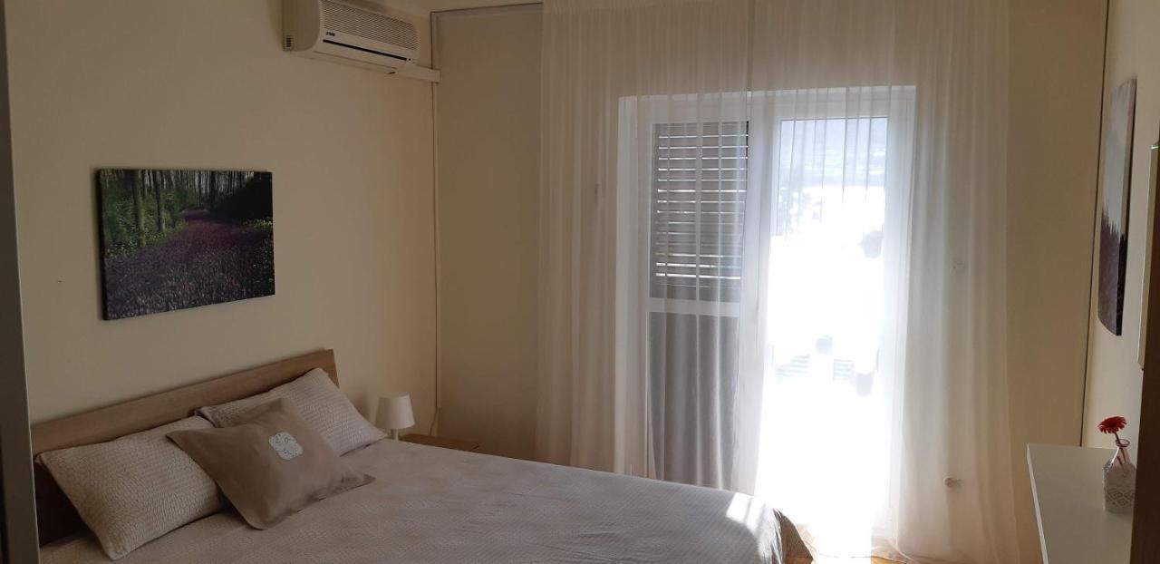 Apartments Marzic Паг Экстерьер фото